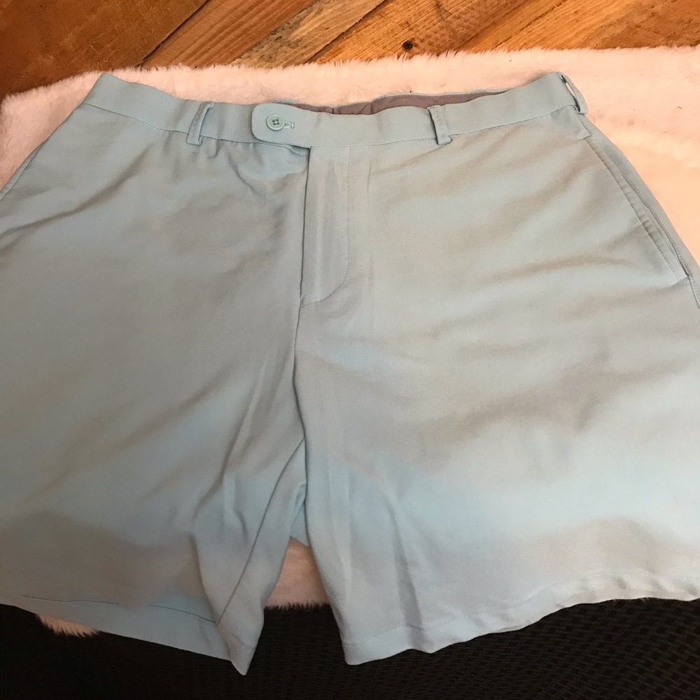 Peter Millar 9" crown shorts size 34